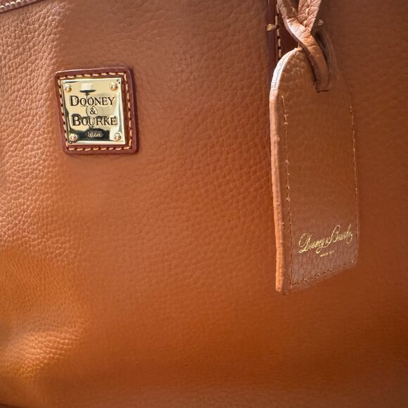 Dooney and Bourke Pebble Grain Charleston Shopper excellent condition - Picture 5 of 6